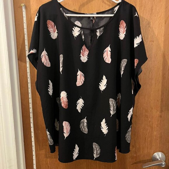 Size 4XL - Shein - Black Pullover Blouse w/Feather Design - Picture 1 of 6
